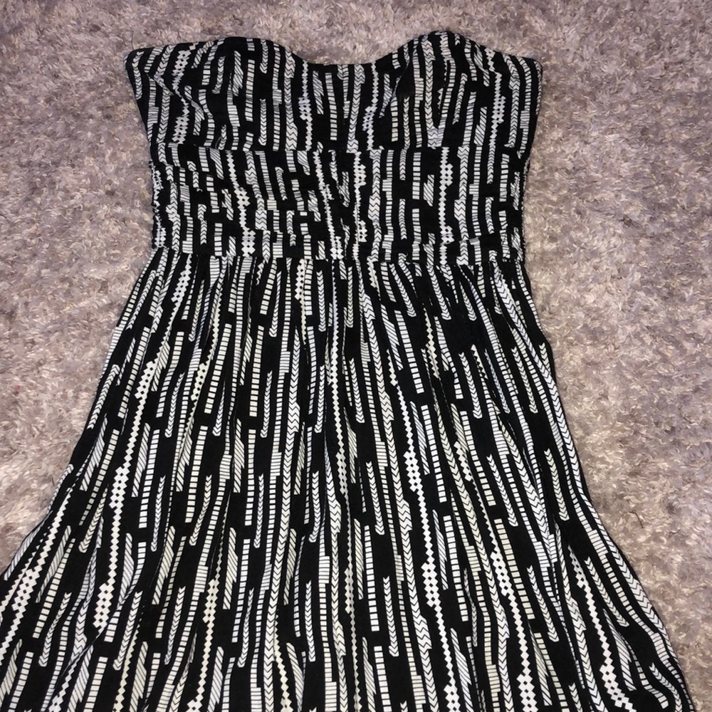 Strapless dress